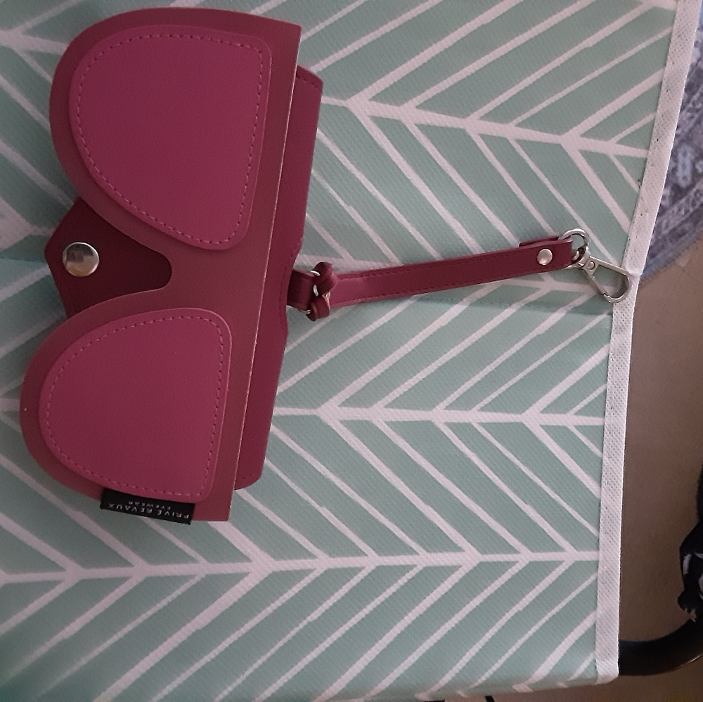 Prive Rivaux sunglass case...pink - Picture 7 of 8